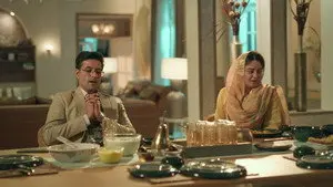 Fareed comforts Kasaur