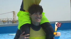 Running Man VS Law of The Jungle